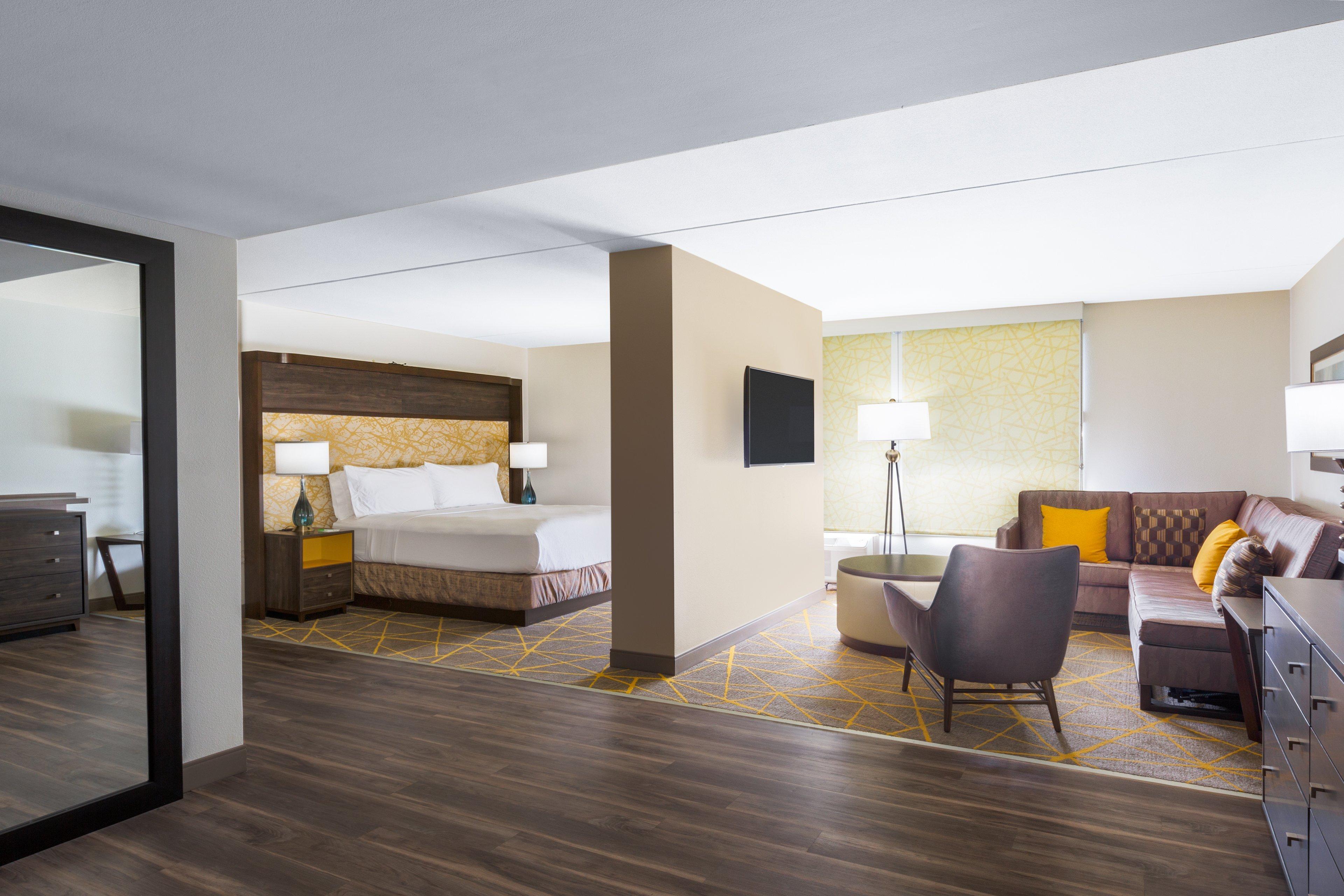 Holiday Inn La Mirada Buena Park By Ihg Exterior photo