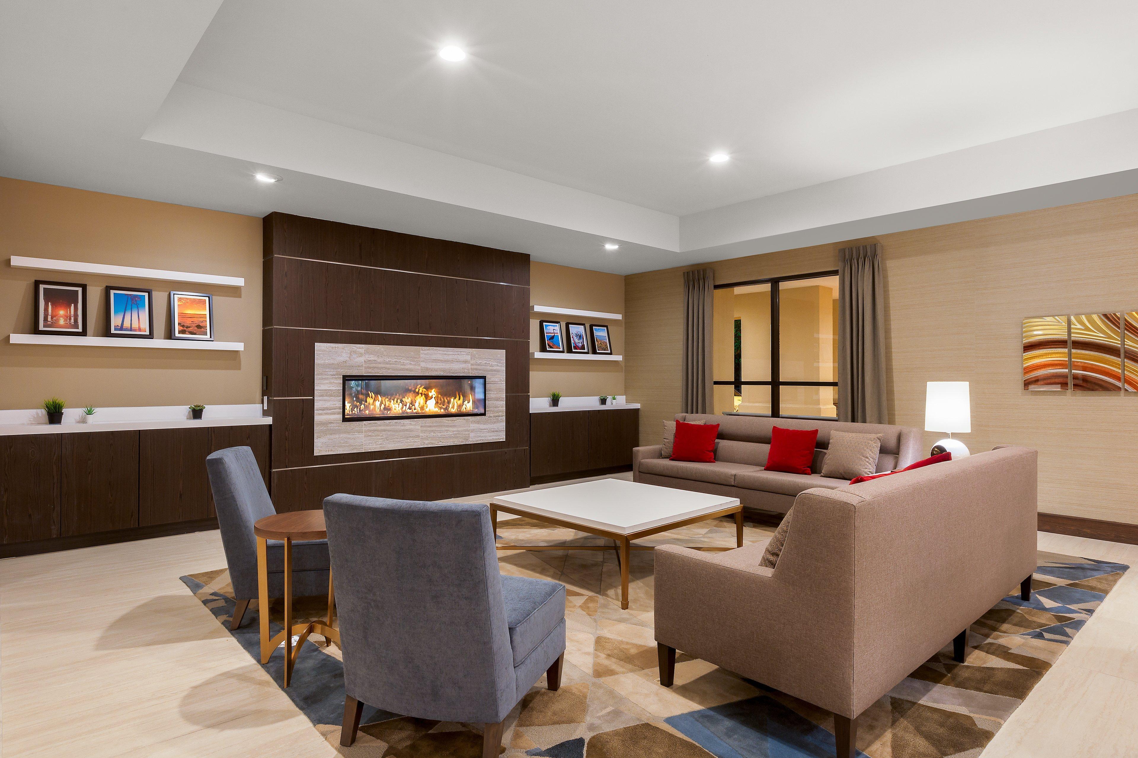 Holiday Inn La Mirada Buena Park By Ihg Exterior photo