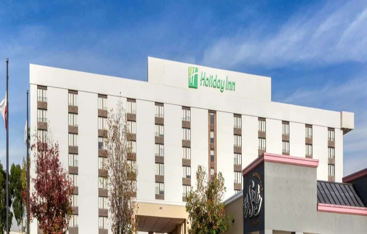 Holiday Inn La Mirada Buena Park By Ihg Exterior photo