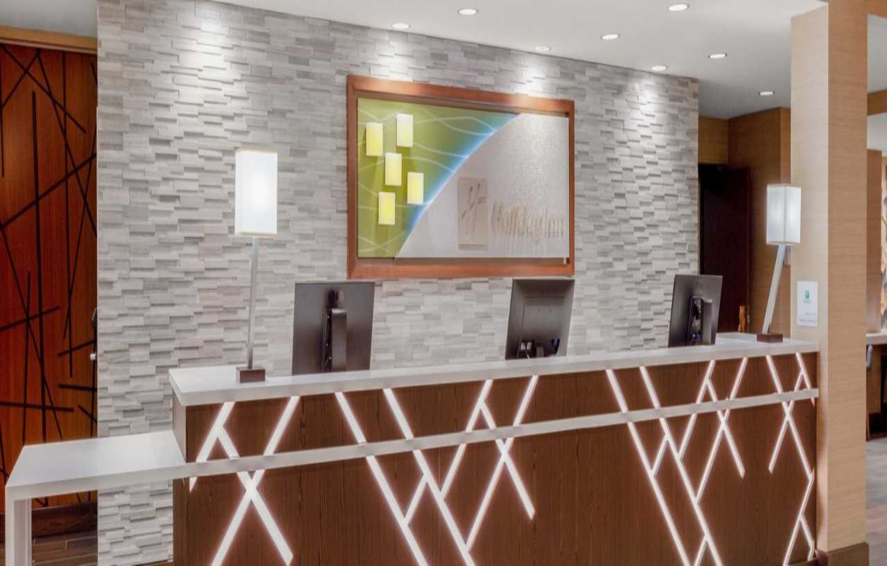 Holiday Inn La Mirada Buena Park By Ihg Exterior photo